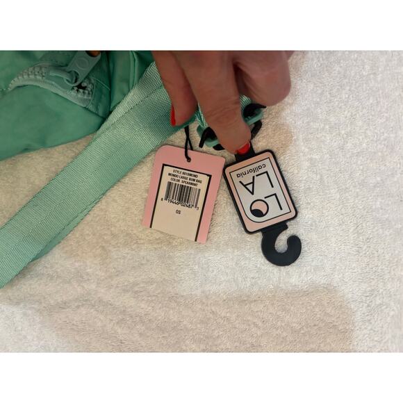 NEW LOLA CALIFORNIA Mondo spearmint green L nylon belt bag fanny pack travel NWT - Picture 6 of 7